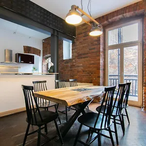 Wroblewskiego Street Appartement